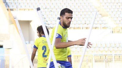 أحمد أيمن يقترب من المشاركة مع الإسماعيلي أمام الكويت بكأس العرب
