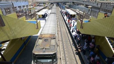 الإرهاب يضرب مترو الأنفاق.. إصابة 4 أشخاص في انفجار قنبلة بدائية في محطة 