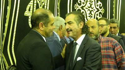 نجوم الرياضة والمجتمع في عزاء والدة إيهاب لهيطة (صور)