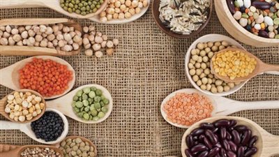 3 أطعمة تحميك من انخفاض السكر أثناء الصيام