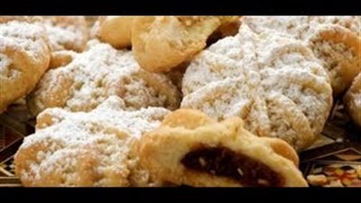 بالفيديو.. أسهل طريقة لإعداد كعك العيد بالعجوة في المنزل