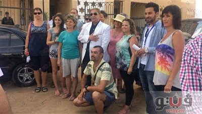 محافظ الإسماعيلية يستقبل الوفود المشاركة في مهرجان الفنون الشعبية