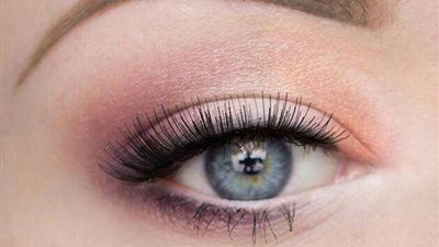 أحدث ألوان الآيشادو لربيع وصيف 2018 (صور)