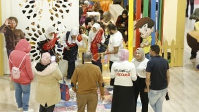 «أنت أقوى من المخدرات» تلتقي أطفال جناح الأزهر بمعرض الكتاب (صور)