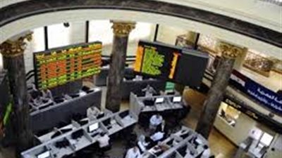 خبير يطالب بإيجاد مخرج للتلاعبات الممنهجة بسوق المال