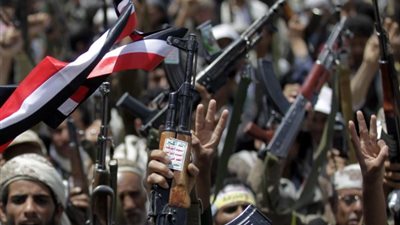 صحيفة إماراتية تكشف عن مقترح لحل الأزمة اليمنية