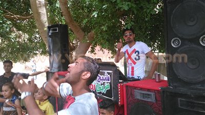 بالفيديو.. المهرجانات الشعبية تشعل احتفالات شم النسيم بالوادى الجديد