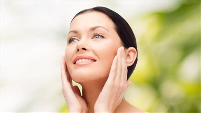 أقنعة العسل والموز والصبار لعناية مثالية لبشرتك الجافة