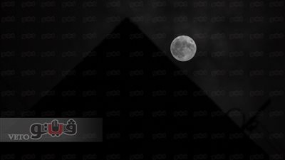 بالصور.. «السوبر قمر» يزين سماء العالم في ظاهرة فريدة