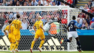 «بوجبا» يحرز هدفا ثانيا مثيرا لفرنسا في شباك أستراليا (فيديو)