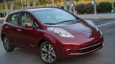 نيسان تكشف عن سيارة كهربائية اختبارية بمعرض طوكيو