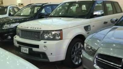 دبى تستضيف أكبر معرض للسيارات الحديثة