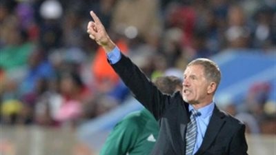 باكستر يستقر على مهاجم جنوب أفريقيا في كان 2019