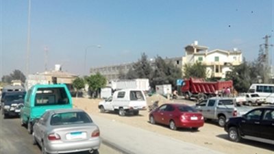 مواطن يشكو من تعطل حركة المرور بسبب كمين العجيزي في المنوفية