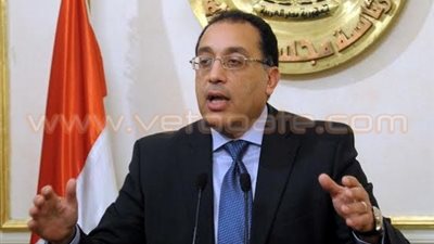 وزير الإسكان يكشف إنجازات الوزارة خلال عامين.. مدبولي: الانتهاء من 424 مشروعًا لمياه الشرب والصرف الصحي بتكلفة 30 مليار جنيه.. تنفيذ 13 مشروع طرق بطول 490 كيلو.. تطوير 37 منطقة عشوائية بـ15 محافظة