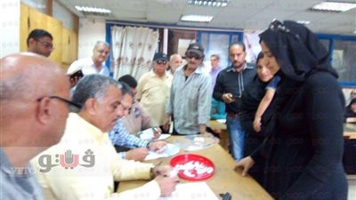 قرعة لتسليم 16 شقة لأسر الشهداء ومصابي الثورة بضواحي بورسعيد