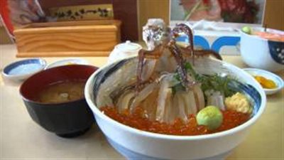 بالفيديو.. «الحبار الراقص» أغرب مأكولات اليابان