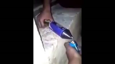 بالفيديو.. الألعاب النارية تفسد فرحة الأطفال بالعيد.. «الموسكي والعتبة» مصدر توزيعها.. 6 أطفال يفقدون أعينهم في أسيوط بسبب بنادق الخرز.. «صاروخ» وراء بتر كف طفل بسيناء.. وتنفجر في 