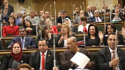 إحالة مشروع قانون ربط الموازنة العامة «2018 - 2019» للجنة المختصة