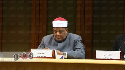 عباس شومان: الطلاب الوافدون مصدر قوة الأزهر