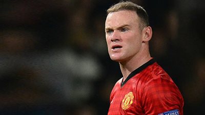 بالفيديو.. «روني» يعتدي على «برافو» بديربي مانشستر