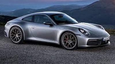 محرك جديد وناقل حركة يدوي بسيارات بورش الجديدة