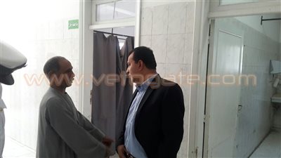 محافظ الأقصر يتفقد المستشفيات بالتزامن مع شم النسيم