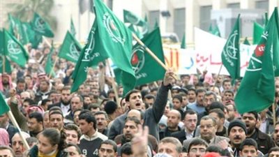 مشروع الإخوان البديل للسيطرة على البلاد العربية والإسلامية.. «ناتو إسلامي» يجمع شباب الحركات الدينية لإعادة الخلافة بمشروع عصري.. وقيادي منشق: أي تحرك للجماعة لن يكون مرحبا به مرة أخرى