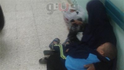بالصور.. الإهمال عنوان مستشفى «أبو الريش».. حمامات غير آدمية.. وقطط تجاور المرضى