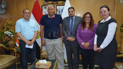 وفد من وزارة الصناعة يزور الوادي الجديد لبحث تطوير صناعة التمور