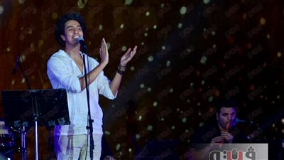 محمد محسن و«الأخوة أبو شعر» يبهران جمهور القلعة