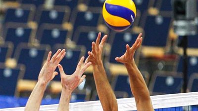 الأهلي يلتقي سبورتنج والزمالك مع الدفاع في البطولة العربية للطائرة