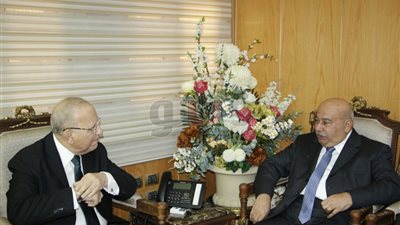 وزير العدل يبحث التعاون القضائي مع السفير الكويتي