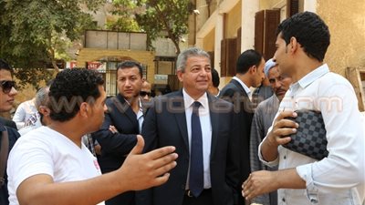 بالصور.. وزير الرياضة يتفقد تطوير مركز شباب «أحمد عصمت» بعين شمس