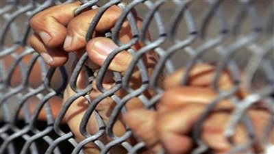 سجن عراقي 15 عاما لعقابه على عرض ابنته للبيع بـ20 مليون دينار