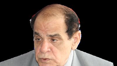 الفقيه الدستوري د. صلاح فوزي: دستور 2014 يتضمن مواد «مثالية حالمة» ويجب تعديلها