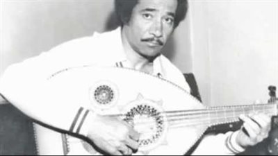 محمد الموجى يروي بداية علاقته بالعود