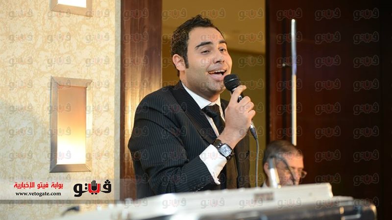 المطرب الشاب أحمد