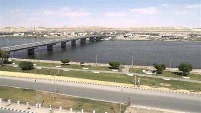 انتحار طالبة بالصف الثالث الثانوي من فوق كوبري النيل بالمنيا