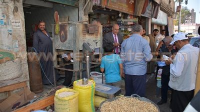 بالصور.. حملة مكبرة لمتابعة أعمال النظافة والإشغالات بالدقهلية