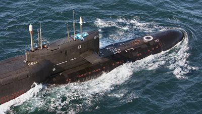 غواصة روسية تستهدف تجمعا لمسلحي «داعش» في سوريا بصواريخ كاليبر