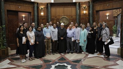 شيخ الأزهر: على مسلمي الغرب الاهتمام بالقضايا الإنسانية في مجتمعاتهم