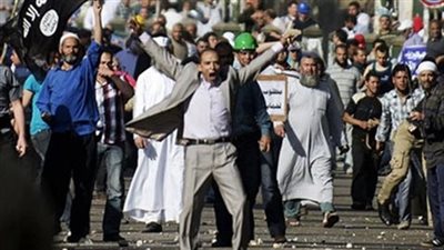 إرهابيو المعزول يهاجمون الجيش على جدران نادي الصيد