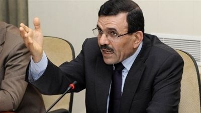 وزير الداخلية التونسى ينفى اتخاذ إجراء لفرض حظر التجول