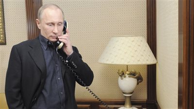 بوتين يدعو أوباما إلى الحوار والاحترام المتبادل