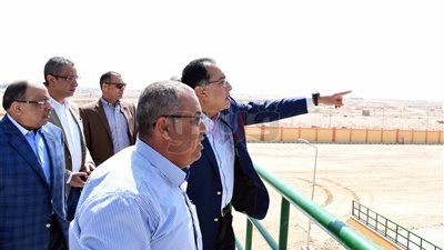 حوار مفتوح بين مدبولي ومسئولي مشروع الديابات للإنتاج الحيواني بسوهاج