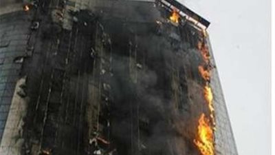 انتداب خبراء المعمل الجنائي لبيان سبب حريق بفندق في أكتوبر