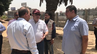 وزير قطاع الأعمال يتفقد عملية تطوير حديقة الميريلاند بمصر الجديدة