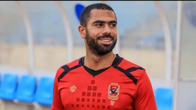 أحمد فتحي يخوض تدريبات تأهيلية الجيم بمران الأهلي