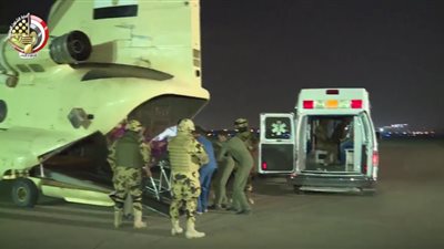 بالفيديو.. لحظة تحرير «محمد الحايس» ونقله إلى مستشفى عسكري